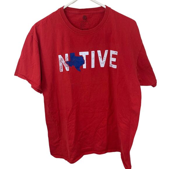 Texas State Short Sleeve Crew Neck T-Shirt Large Native Red Blue Grunge Spellout - Picture 1 of 5